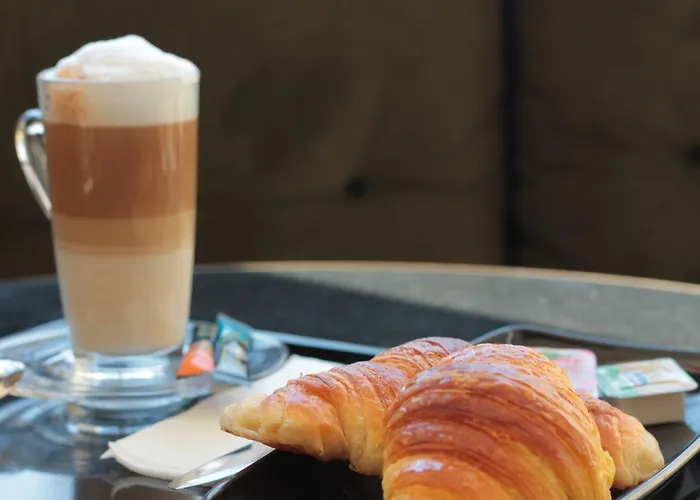 Serviced - Alvares Cabral Oporto